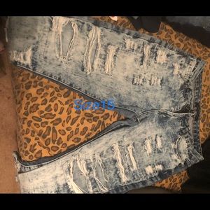 Distressed Jeans